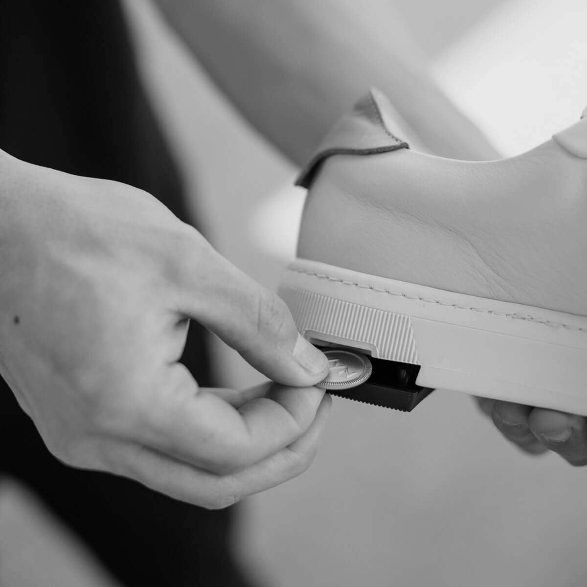 The VYN Classic Elias - Navy Edition