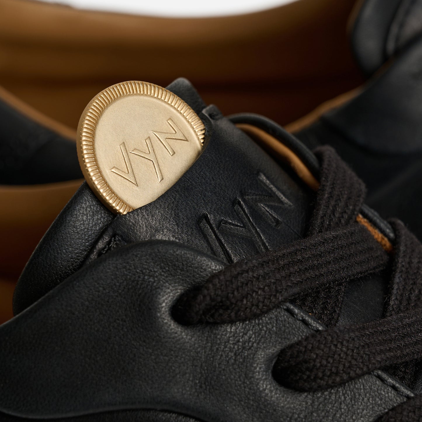 The VYN Silas - Noir Edition