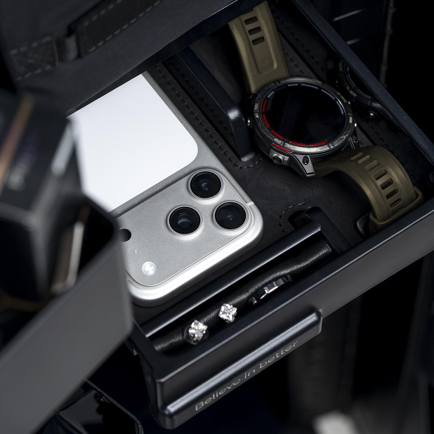 Uforia Mobile Trolley Suite - Incl. 14 Items